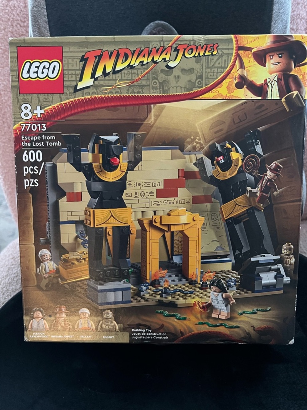 LEGO Indiana Jones Temple Set - Black, Gold, Tan